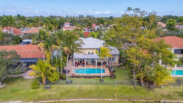 18122 NW 15th Ct, Pembroke Pines, FL 33029