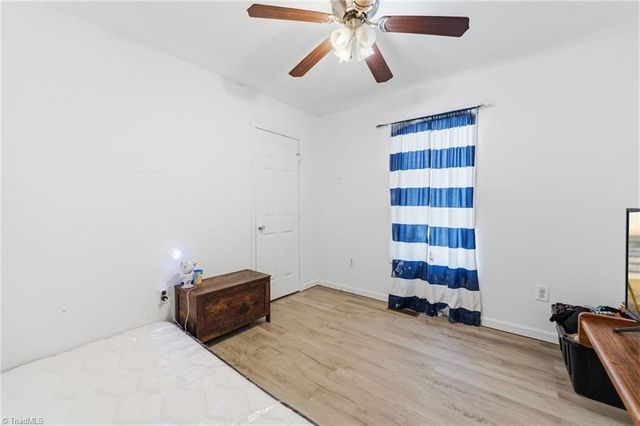 255 W 7th Street, Lexington, NC 27295