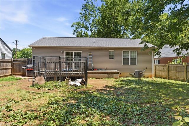255 W 7th Street, Lexington, NC 27295