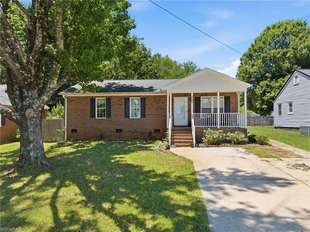 255 W 7th Street, Lexington, NC 27295