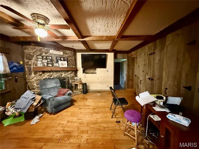 115 Sharon Drive, Montgomery City, MO 63361