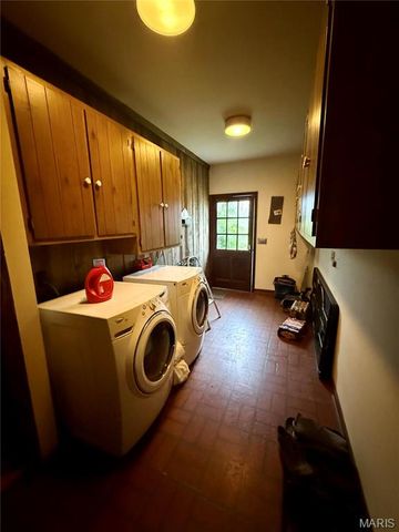 115 Sharon Drive, Montgomery City, MO 63361