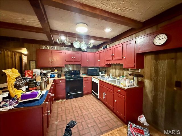 115 Sharon Drive, Montgomery City, MO 63361