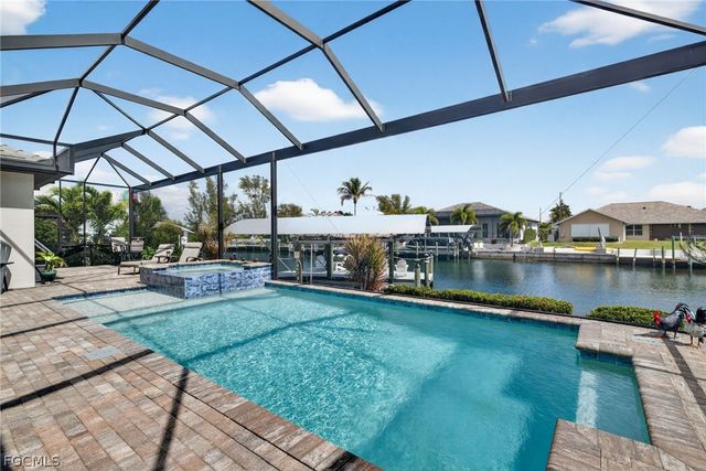 821 NW 38th AVE, Cape Coral, FL 33993