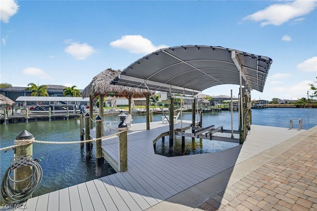 821 NW 38th AVE, Cape Coral, FL 33993