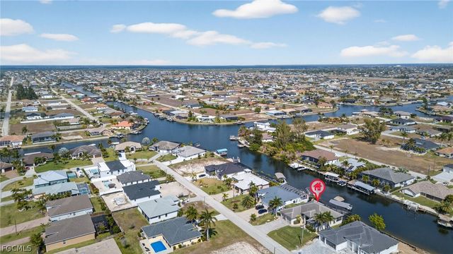 821 NW 38th AVE, Cape Coral, FL 33993