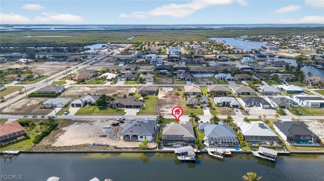 821 NW 38th AVE, Cape Coral, FL 33993