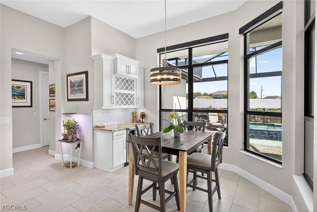 821 NW 38th AVE, Cape Coral, FL 33993