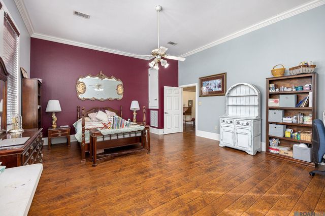 44311 Mi Mis Ln, St Amant, LA 70774