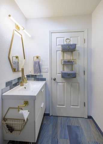 1201 Front Street, Klamath Falls, OR 97601