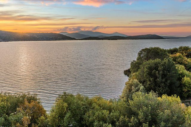 1201 Front Street, Klamath Falls, OR 97601