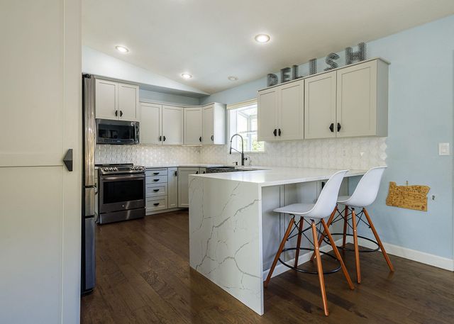 1201 Front Street, Klamath Falls, OR 97601