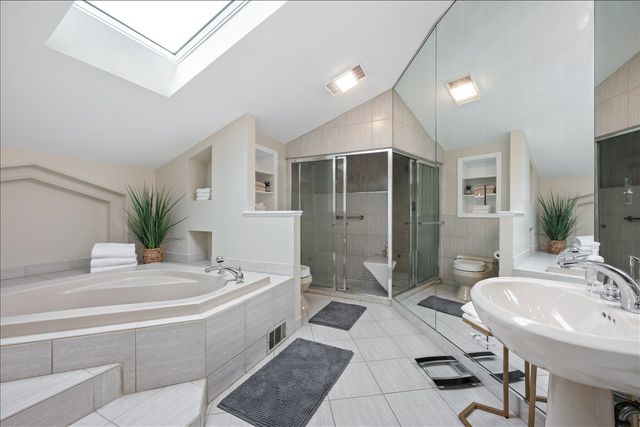 9242 Ridgeway Avenue, Evanston, IL 60203
