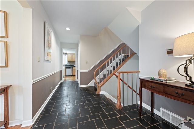 9242 Ridgeway Avenue, Evanston, IL 60203