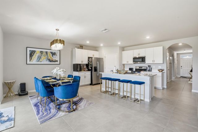 8909 Cascade Price Circle, North Fort Myers, FL 33917