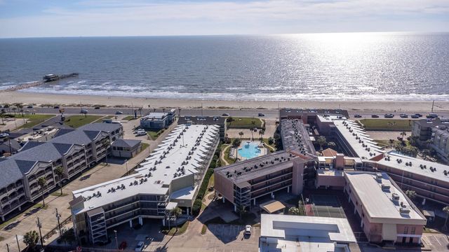 6300 Seawall Boulevard 9205, Galveston, TX 77551