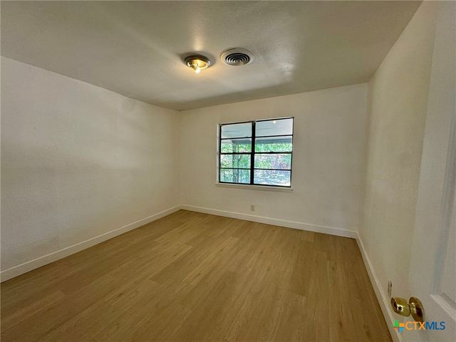 1101 Hall Avenue, Killeen, TX 76541