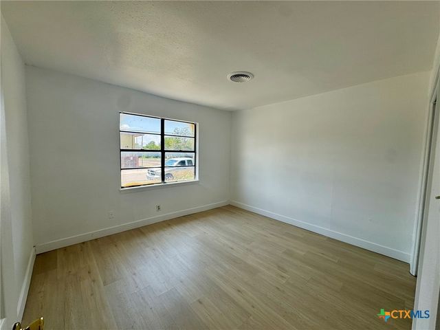 1101 Hall Avenue, Killeen, TX 76541