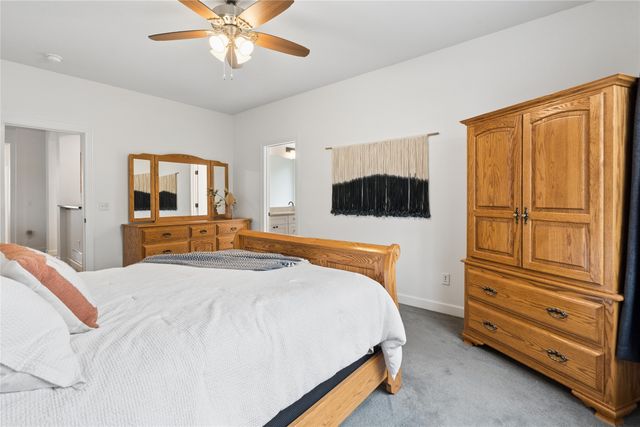 7955 Wistful Vista Drive 18, West Des Moines, IA 50266