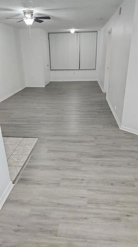 2850 N Oakland Forest Dr 103, Oakland Park, FL 33309