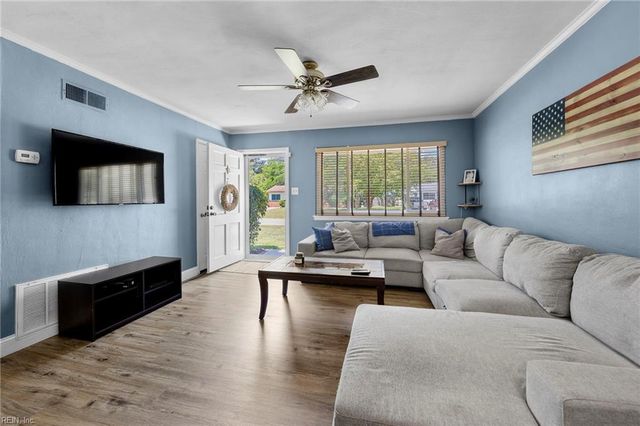 244 Melinda PL, Virginia Beach, VA 23452