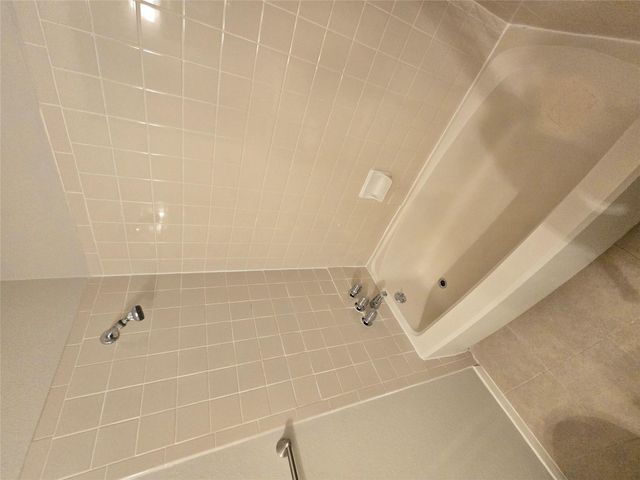 11302 Bristle Oak TRL, Austin, TX 78750