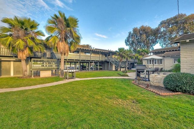 3080 Lincoln Street 12, Carlsbad, CA 92008