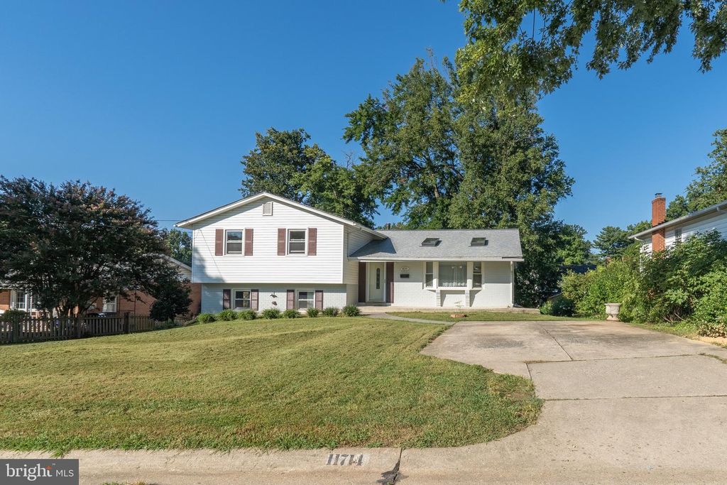11714 TIFTON DR, Potomac, MD 20854