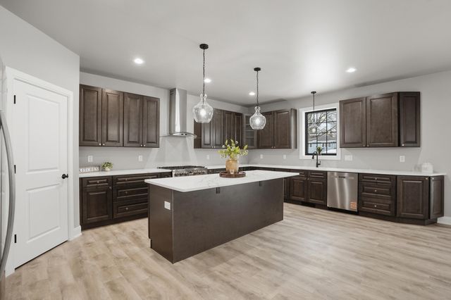 8201 Castle Drive, Munster, IN 46321