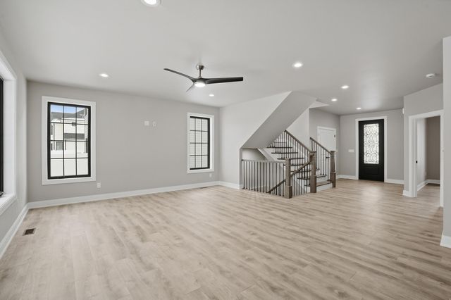 8201 Castle Drive, Munster, IN 46321