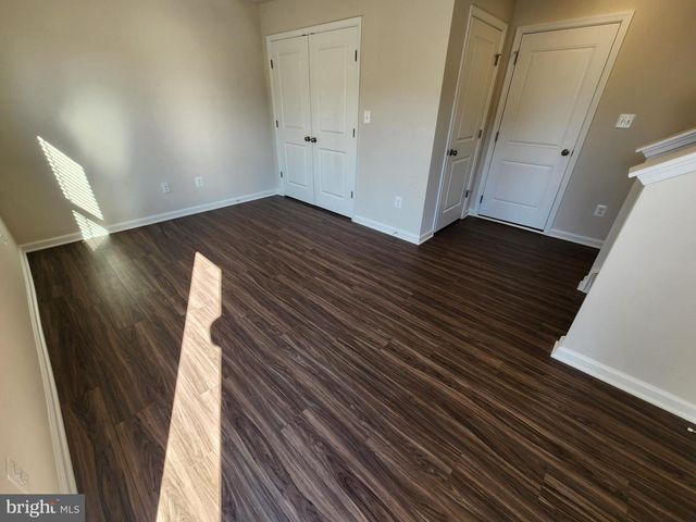 1264 RED CLOVER LN, Ranson, WV 25438