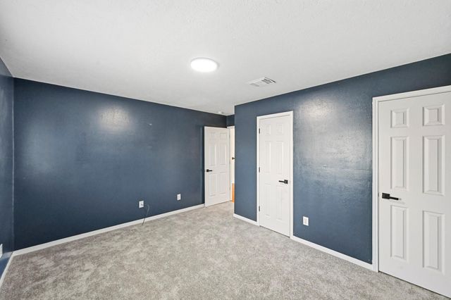 215 Crabapple Drive, Baytown, TX 77520