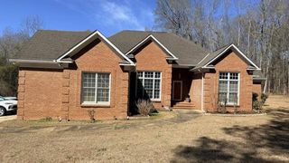 62 Foliage Court, Cataula, GA 31804