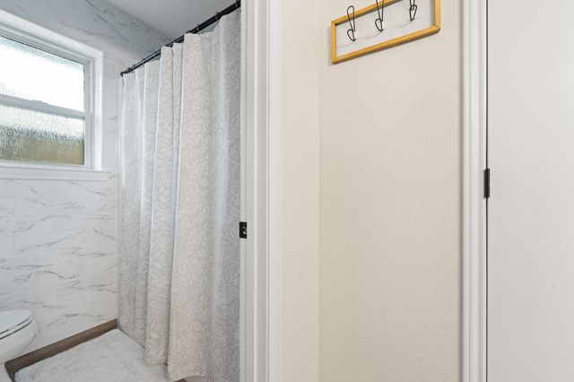 1109 Lena Street, Cleburne, TX 76033