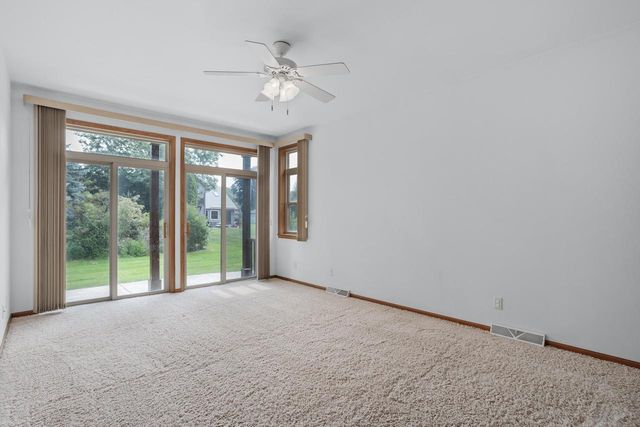 W5331 Martin LANE, Fond Du Lac, WI 54935