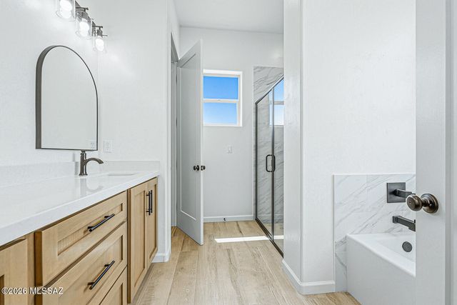 32 Calle Dinamarca, Rio Rico, AZ 85648