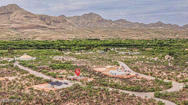 32 Calle Dinamarca, Rio Rico, AZ 85648