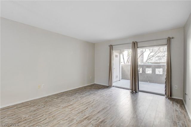 1908 Desert Falls Court 101, Las Vegas, NV 89128