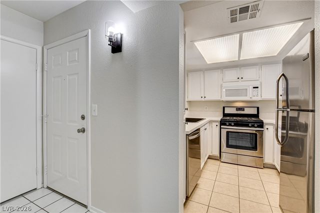 1908 Desert Falls Court 101, Las Vegas, NV 89128