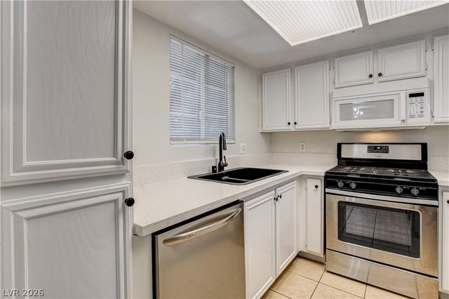 1908 Desert Falls Court 101, Las Vegas, NV 89128