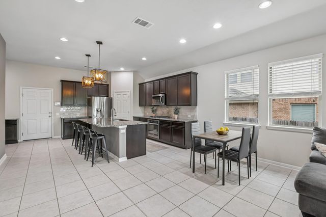 6801 Banff CV, Austin, TX 78754