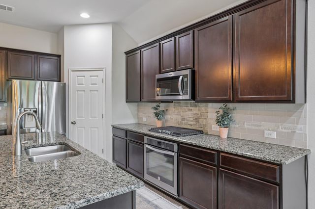 6801 Banff CV, Austin, TX 78754