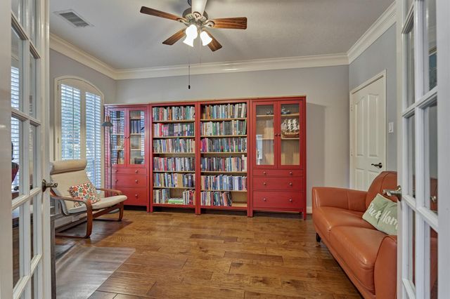 59 Pleasant Bend Drive, The Woodlands, TX 77382