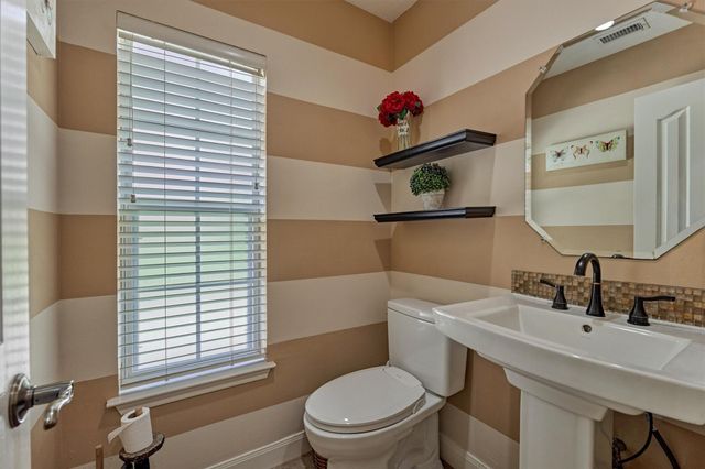59 Pleasant Bend Drive, The Woodlands, TX 77382