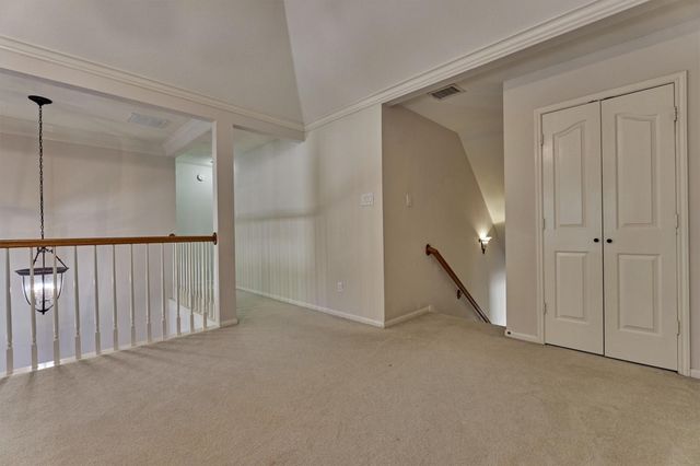 59 Pleasant Bend Drive, The Woodlands, TX 77382