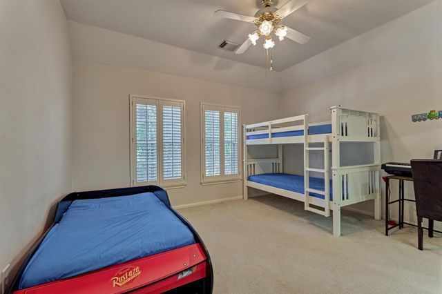 59 Pleasant Bend Drive, The Woodlands, TX 77382