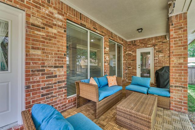 59 Pleasant Bend Drive, The Woodlands, TX 77382