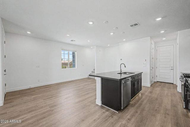 13975 W Luke 171 Parkway, Surprise, AZ 85374