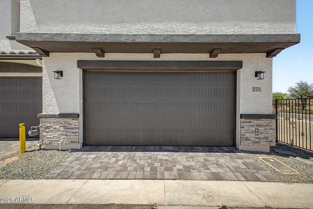 13975 W Luke 171 Parkway, Surprise, AZ 85374
