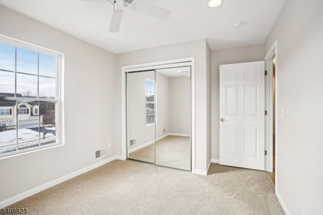 22 Paterson Pl, Newton Town, NJ 07860